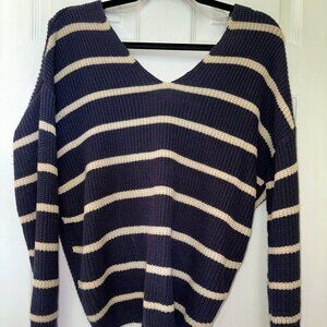 Francescas Size small cross back sweater